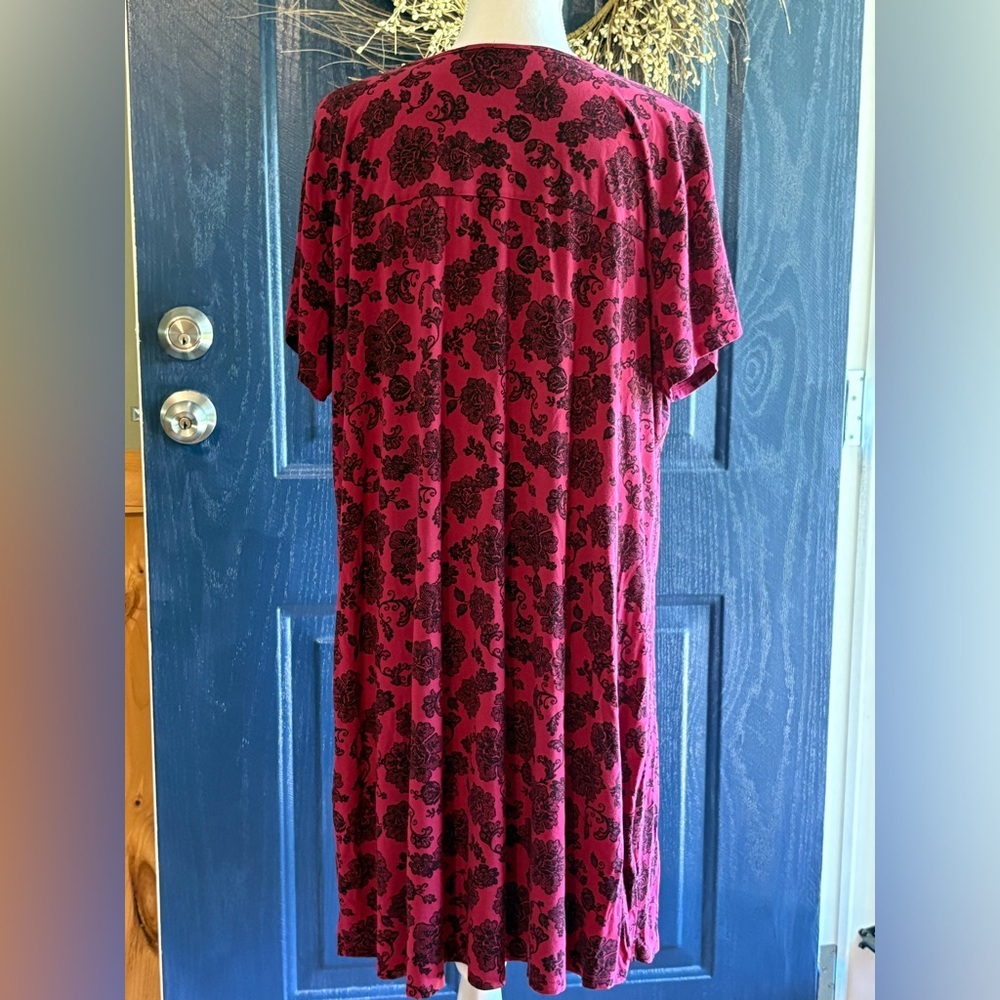 Soma Raspberry Pink Nightgown with Black Floral Print size XL - Picture 4 of 10